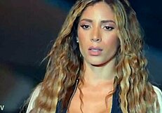 damn my ass in this bikini looks so huge and model perfect