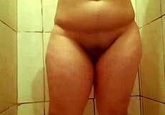 Chubby latina bathes shows off huge pussy orgasms