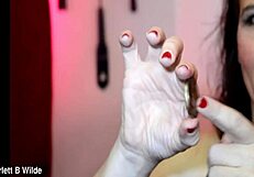 scarlett b wilde answers q&a on her favourite sex toy and more