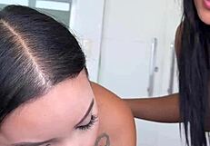 asiática gostosa, quer ver eu chamar minha amiga latina pra ménage com negão e facial interracial?