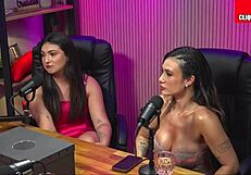 as gatas da sexy stripping lingerie teasing shaved pussies ripping clothes for lesbian latina putaria