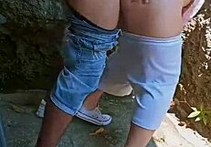 Feliz año nuevos cachondos couple rips clothes for rough anal creampie behind abandoned house