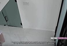 i'm thick housewife lexi nicole craving pipe on knees interracial