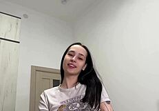 every morning horny college babe deepthroats my cock before work starts