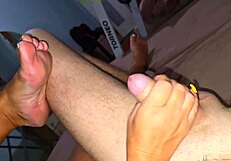 oh damn stick that wand deep in my fat mommy ass and finger me hard daddy 😈🍑💦