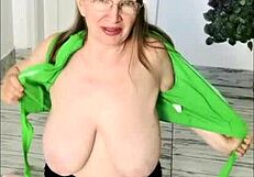 Step-Mom Serves Cock Snacks in Taboo POV Tea Time Roleplay Blowjob