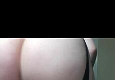 watch me shake twerk and spread chubby ass closeup slutty