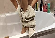 Step Sister's Steamy Shower Voyeur Show Tempts Forbidden Fuck!