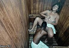 dando a xota na sauna with hot brazilian bbw milf orgasm