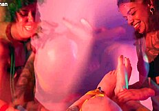 i know you crave worshipping my feet baby come on