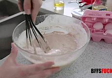 i love watching three teen girls bake and shake booties for master