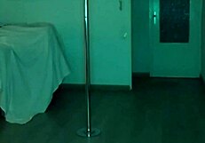 amysexxxjuguetona strips lingerie dances private handjob tease