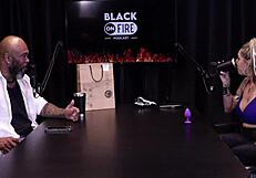 Na cadeia julia fontanelli na sela especial mulher de bandido gasta tudo em pornô com depressão