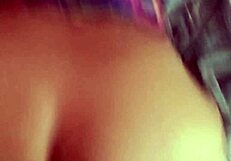 sube su vestido para meter mi verga en su coño casero latina real pareja