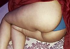 Big ass Indian desi wife shakes curves in homemade update video 5