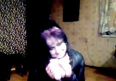 Watch Horny Milf Klaudiaambergirl's Erotic Lingerie Dance Turn to Fisting Scream!