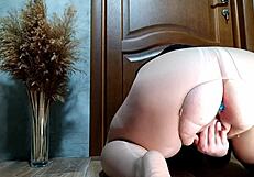 a stepmom accidentally sends her stepson this pantyhose solo video