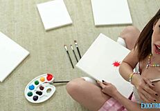 Can Hung Gi Joey Stretch Teen Laya Rae?