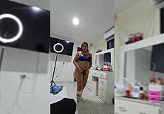 red panties red lips just how you like papasito