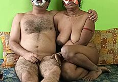 indian kolkata bengali couple invites housewives girls to join earn money