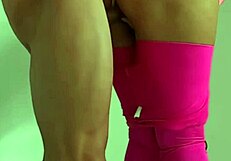 follando con mi pervertida hermanastra que se corre encima de mi en casa