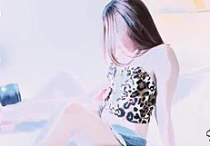 Photographer Deepthroats And Handjobs Ladyboy's Shaved Cock To Cumshot