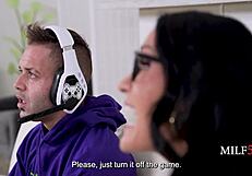 Desperate Milf Shows Incel Stepson How to Fuck Her Pussy Right for the Family Line!