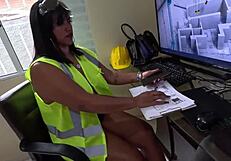 inspector dreams of builders pounding her hairy outdoor pussy