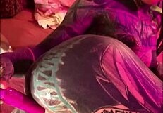 Dreadlocks tattooed goth fists gaping ass in latex solo