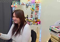 backstages always look so weird and kinda hot behind the scenes don't they