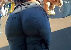 cousin big ass shakes in tight latina leggings tease