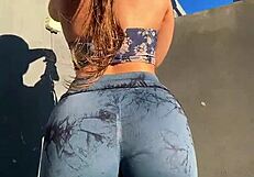 cousin big ass shakes in tight latina leggings tease