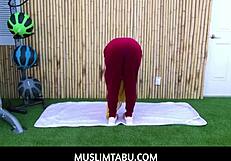 Arab wife Kira Perez cheats fucking trainer in hijab