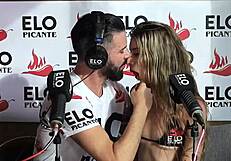 Alessa kitty teases in spicy room casting interview with colombian heat
