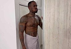 PETITE COLOMBIAN BLONDE NATY DELGADO CREAMS ON STRANGER BBC IN PARENTS' KITCHEN!