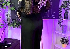 giulia's 20 den nylons got me hooked at the club