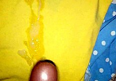 i'm jerking off my cock right now