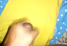 i'm jerking off my cock right now