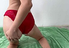 i can't stop watching my sexy step sister's solo play