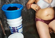 I feel so good washing my big boobs in the bath