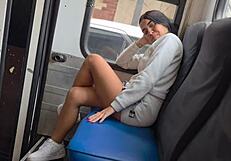Me Chupa El Pito En Autobús Luego Follando Hotel