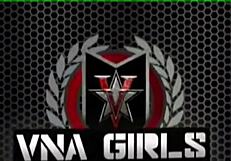 Sunny Lane Twerks Her Huge Booty!