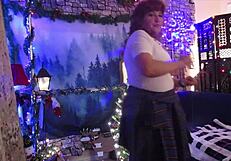 i love steffi's plaid skirt pussy dance