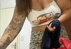 exhibitionist flashes intense desire to offer her ass today