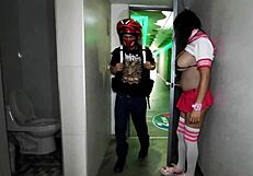 chatting with the uber eats delivery guy turns into fun anal play in miniskirt