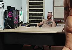 damn i love pounding this big ass hottie bareback backstage till she squirts everywhere