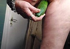 granny hairy pussy stuffed with cucumber slut