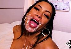Maxine X's big ass pussy fucked hard after no tip