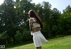 i vibro panty walked then bush sucked off huge italian cock part 2