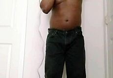 hey i'm sneaking a quick shave and private masturbate sesh join if you want 3